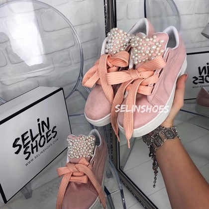 Siyah Stiletto