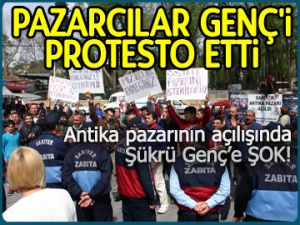 Pazarcılar Genç’i protesto etti
