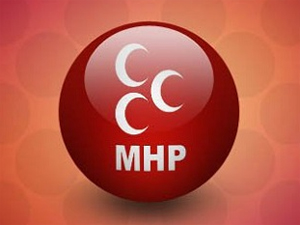 MHP Sarıyerde 3 istifa
