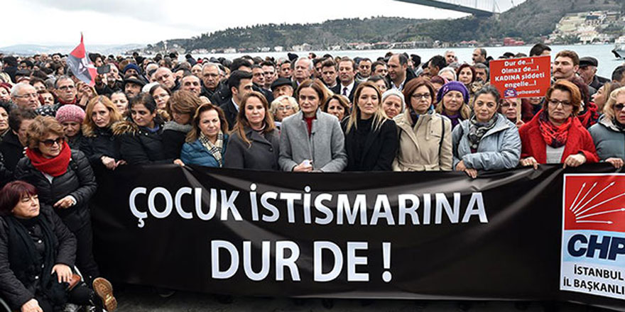 CHP'den Sarıyer'de 'Cocuk İstismarına Hayır' eylemi