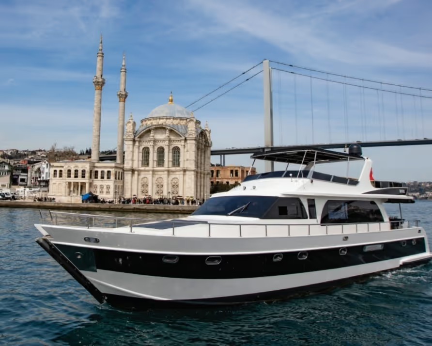 İstanbul’da Tekne Kiralamanın Keyfi ve Avantajları