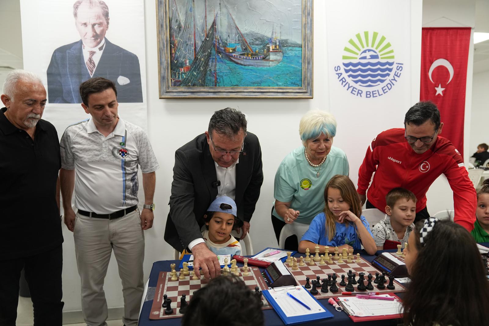 Sarıyer’de satranç rüzgarı esti