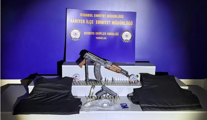 Sarıyer’de rezidansa baskın:8 gözaltı