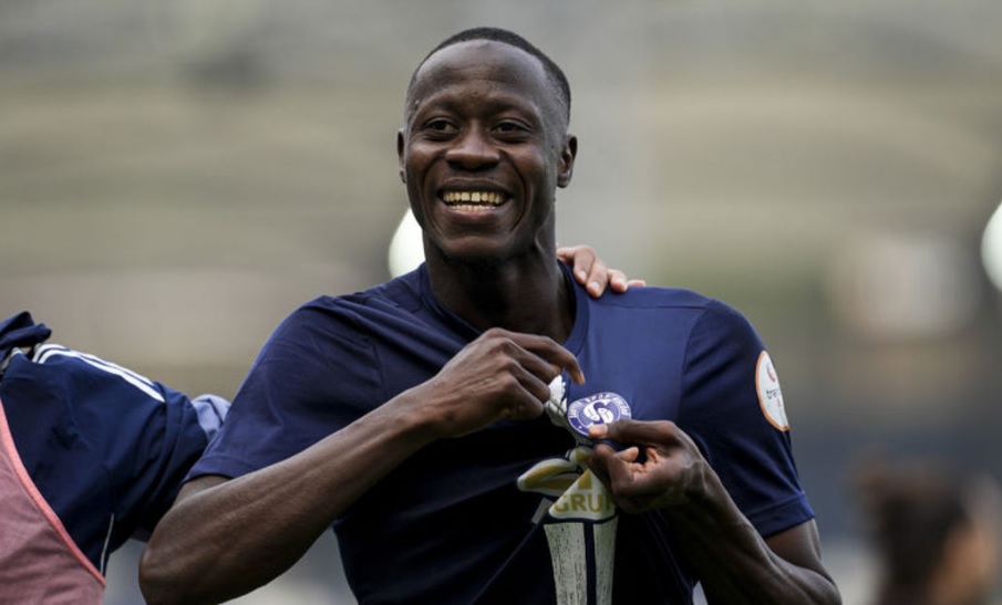 Sarıyer 9 kişi ile evinde galip geldi