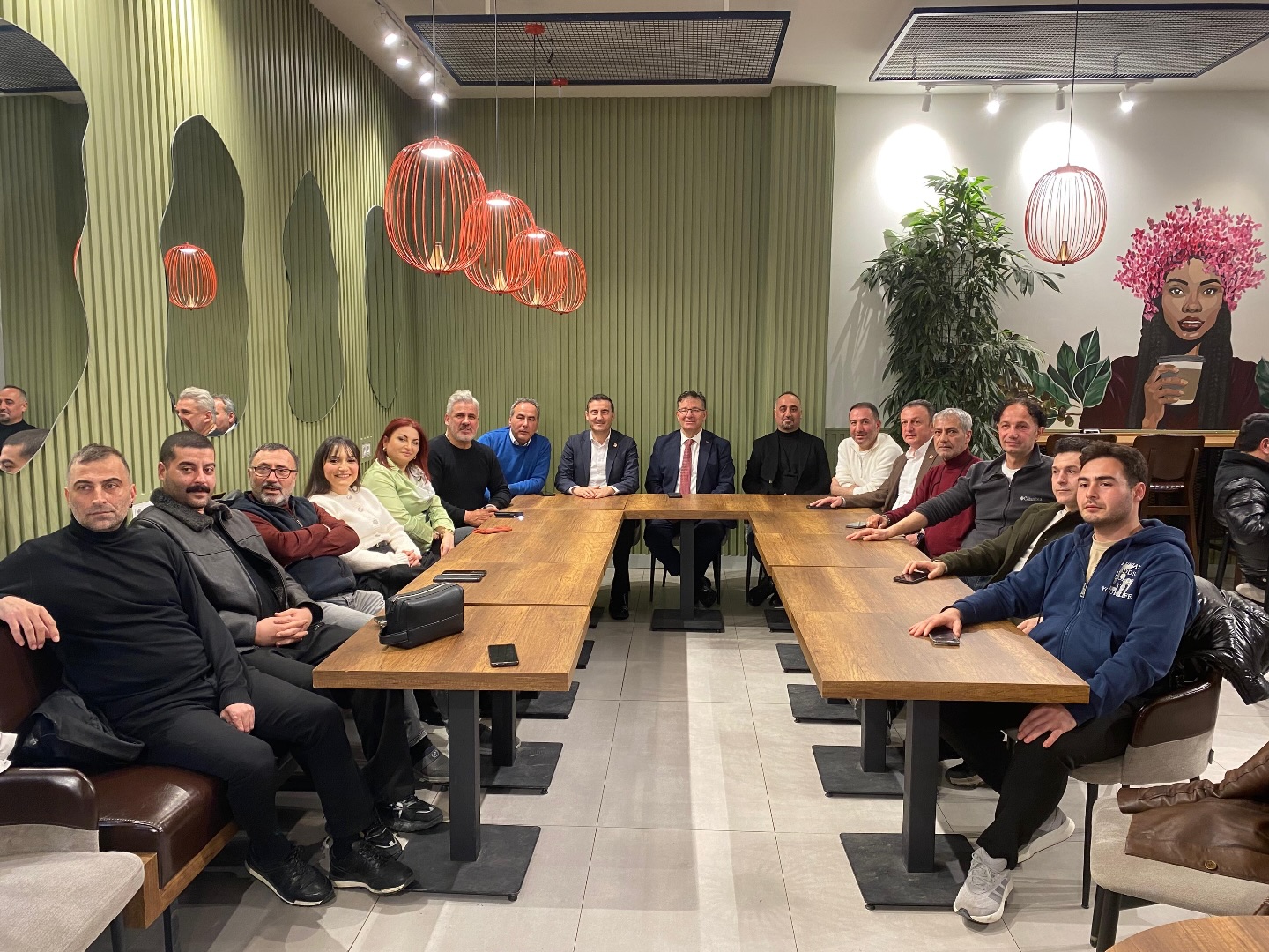 CHP Sarıyer’den basına iftar yemeği