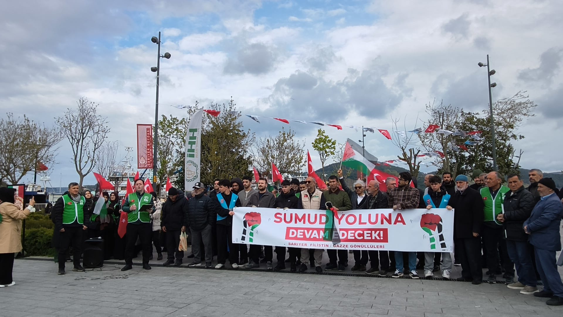 SUMUD FİLOSU’NA SALDIRI İNSANLIĞA SALDIRIDIR!
