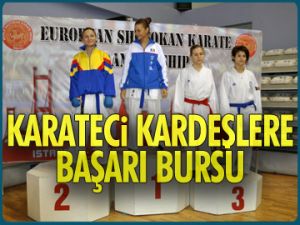 Karateci kardeşlere başarı bursu