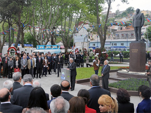 Haydar Aliyev Sarıyer'de anıldı