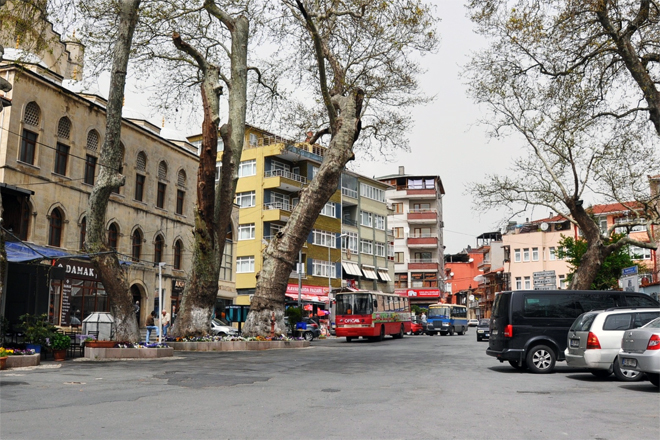 Rumeli Kavağı'nda minibüs isyanı!