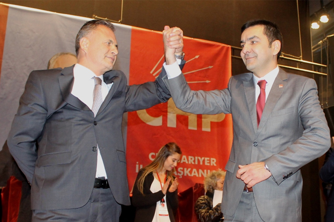 CHP'de kazanan isim Mehmet Deniz oldu
