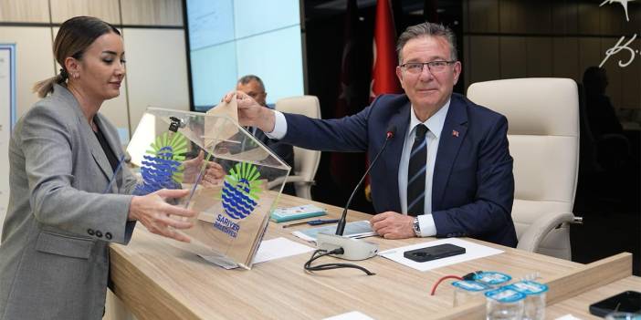 İBBB'nin yeni Başkanı Oktay Aksu