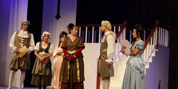 “TARTUFFE” SEYİRCİYLE BULUŞTU