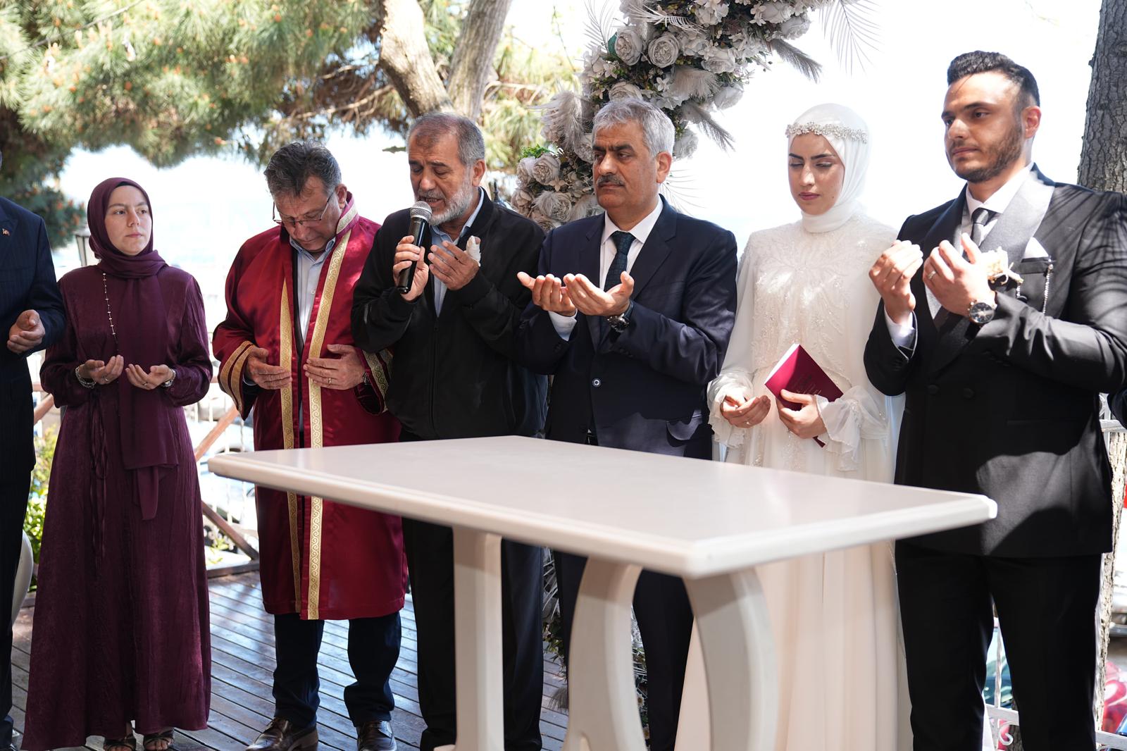 huseyin-ozdemir-dugun2.jpg